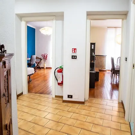 Smart In Center Luino