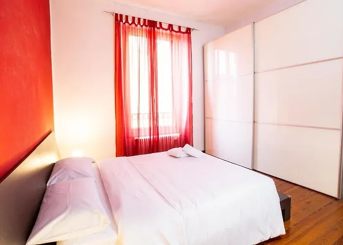 Smart In Center Luino