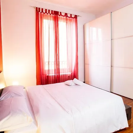 Smart In Center Luino